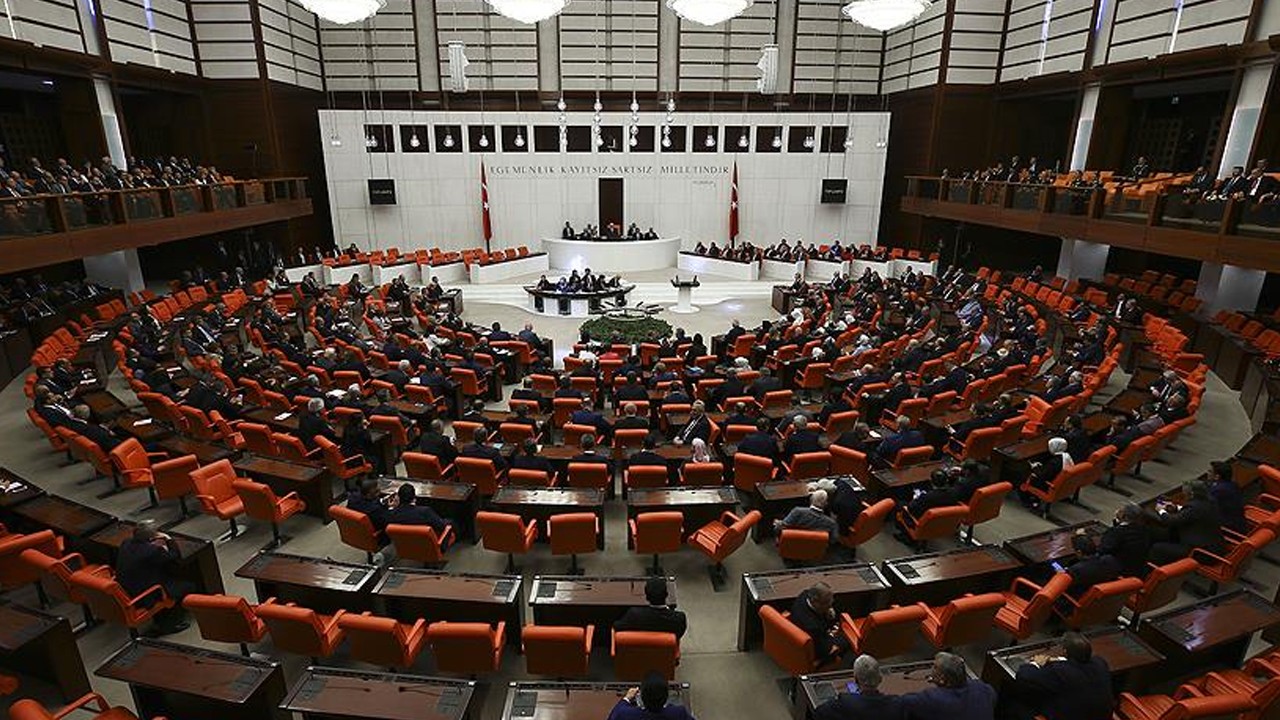 Fezlekeler Meclis gündeminde: Milletvekili seçilemeyenlerin dokunulmazlığı kaldırılacak