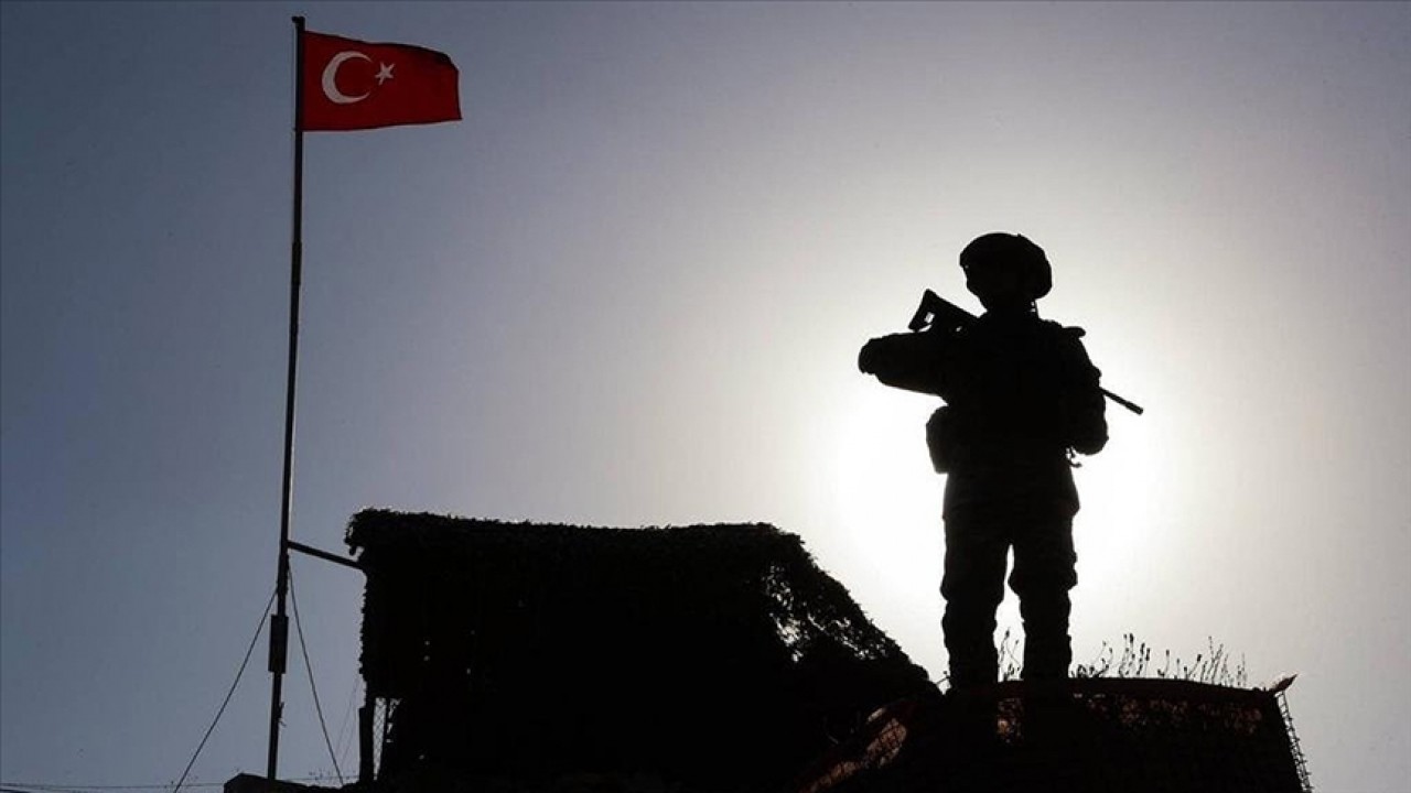 Fransa’da terör örgütü PKK’ya katılan terörist Habur’da güvenlik güçlerine teslim oldu