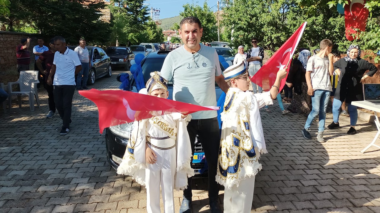 Konya'da yetim kardeşler için sünnet töreni düzenlendi