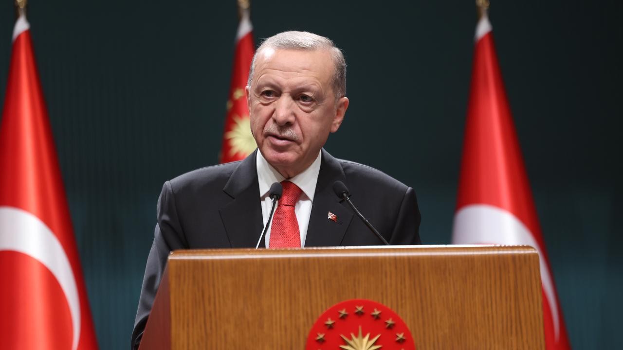 Cumhurbaşkanı Erdoğan: Hayat pahalılığı sorununu çözmek için yoğun gayret gösteriyoruz