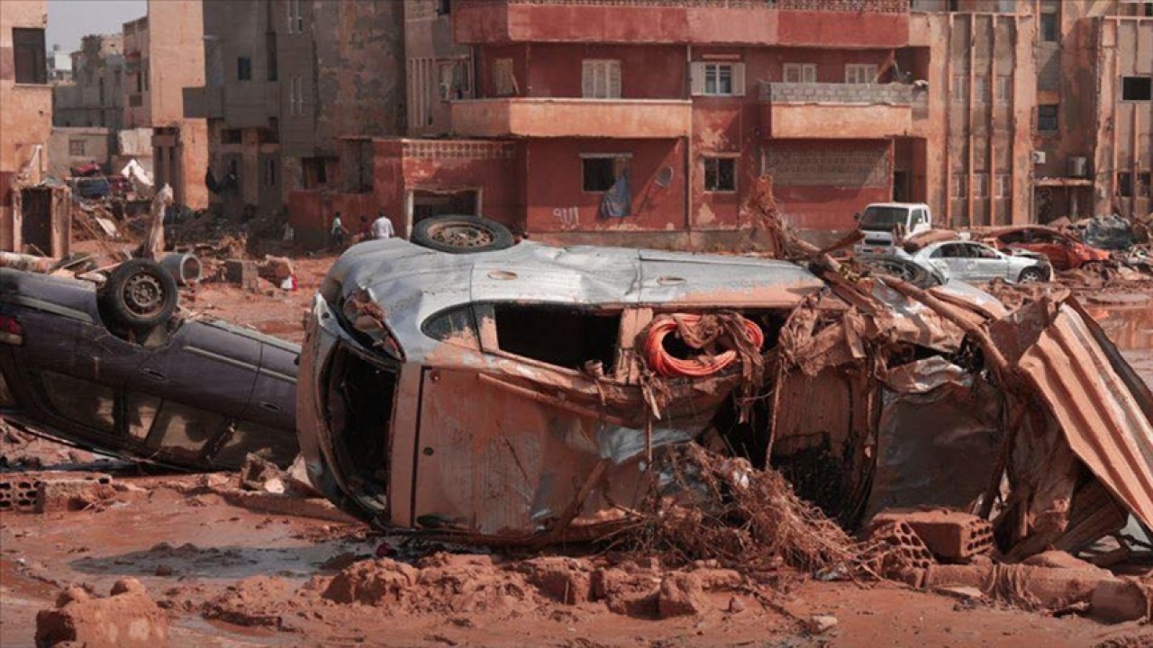 Libya’daki sel felaketinde ölü sayısı arttı