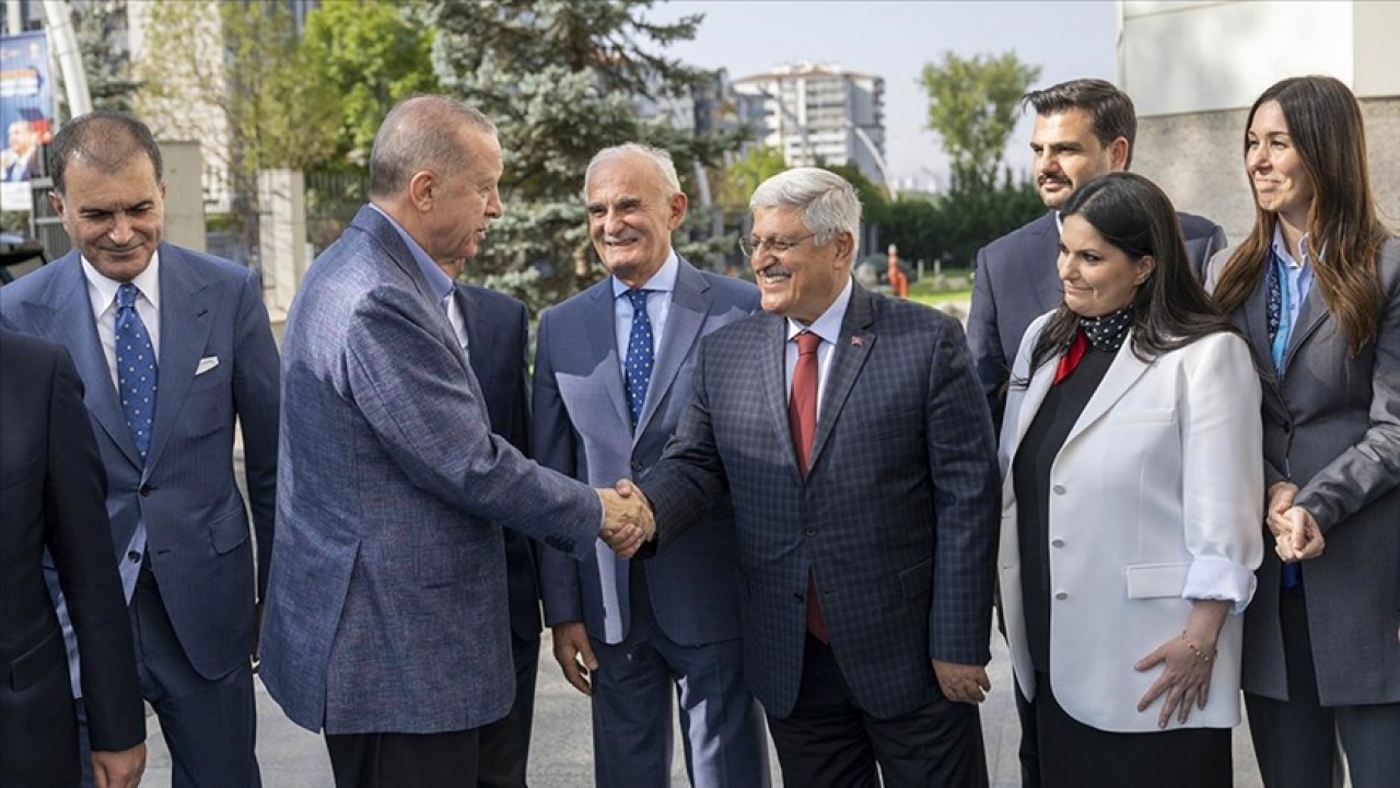 Cumhurbaşkanı Erdoğan, AK Parti Genel Merkezi’ne geldi