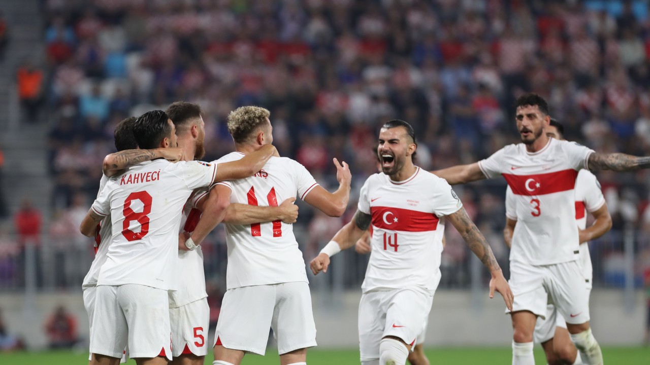 Türkiye Letonya maçı için nefesler tutuldu! Milli maç heyecanı Konya'da yaşanacak