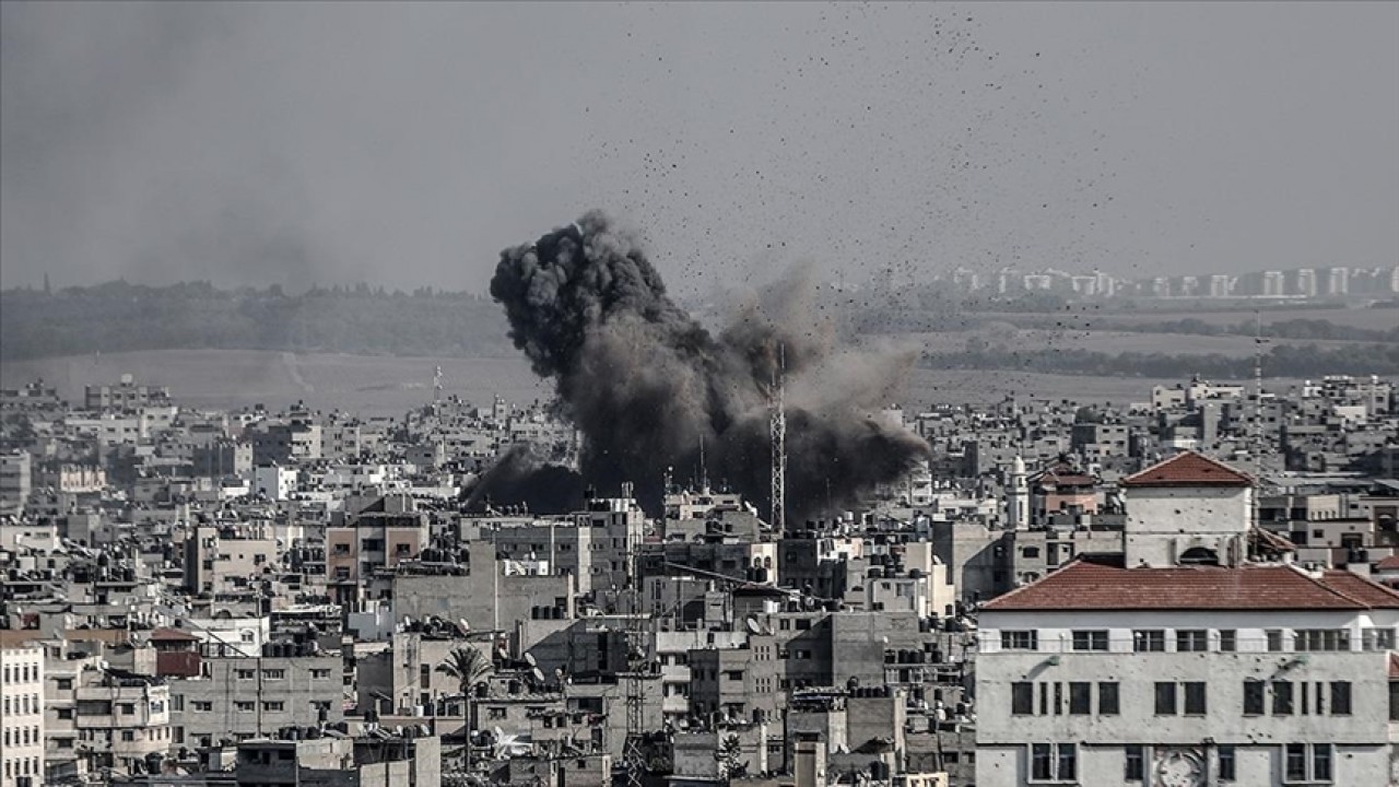 AB Gazze’ye insani yardımlarını üç katına çıkarıyor