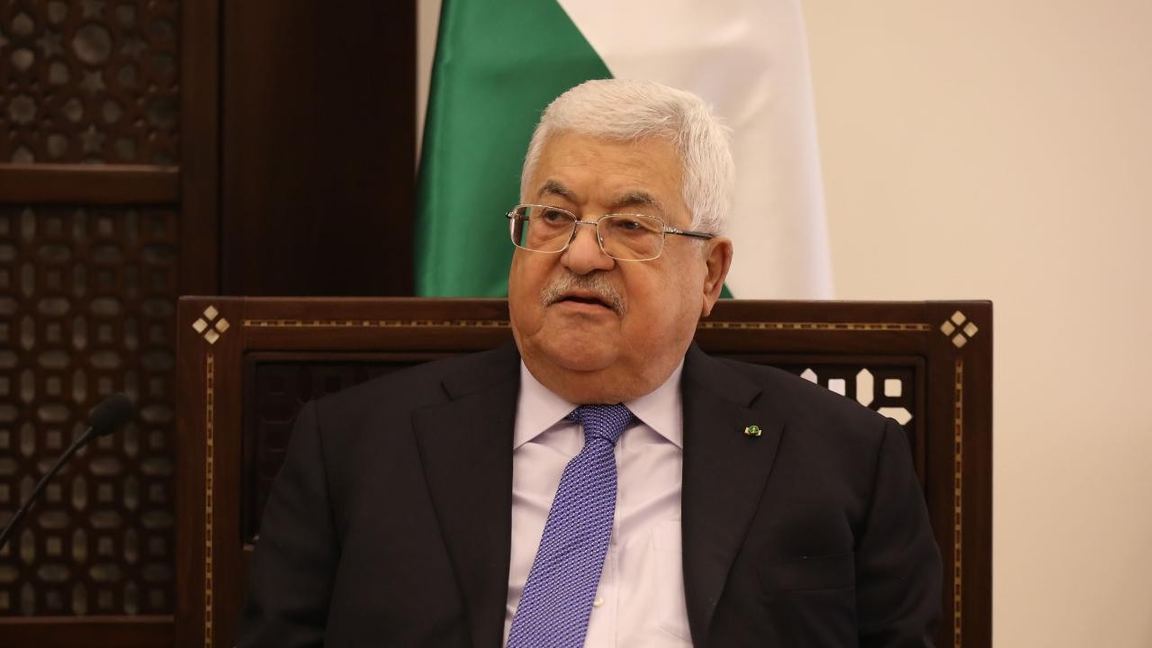 Filistin Devlet Başkanı Abbas'tan Kahire Zirvesi'nde 
