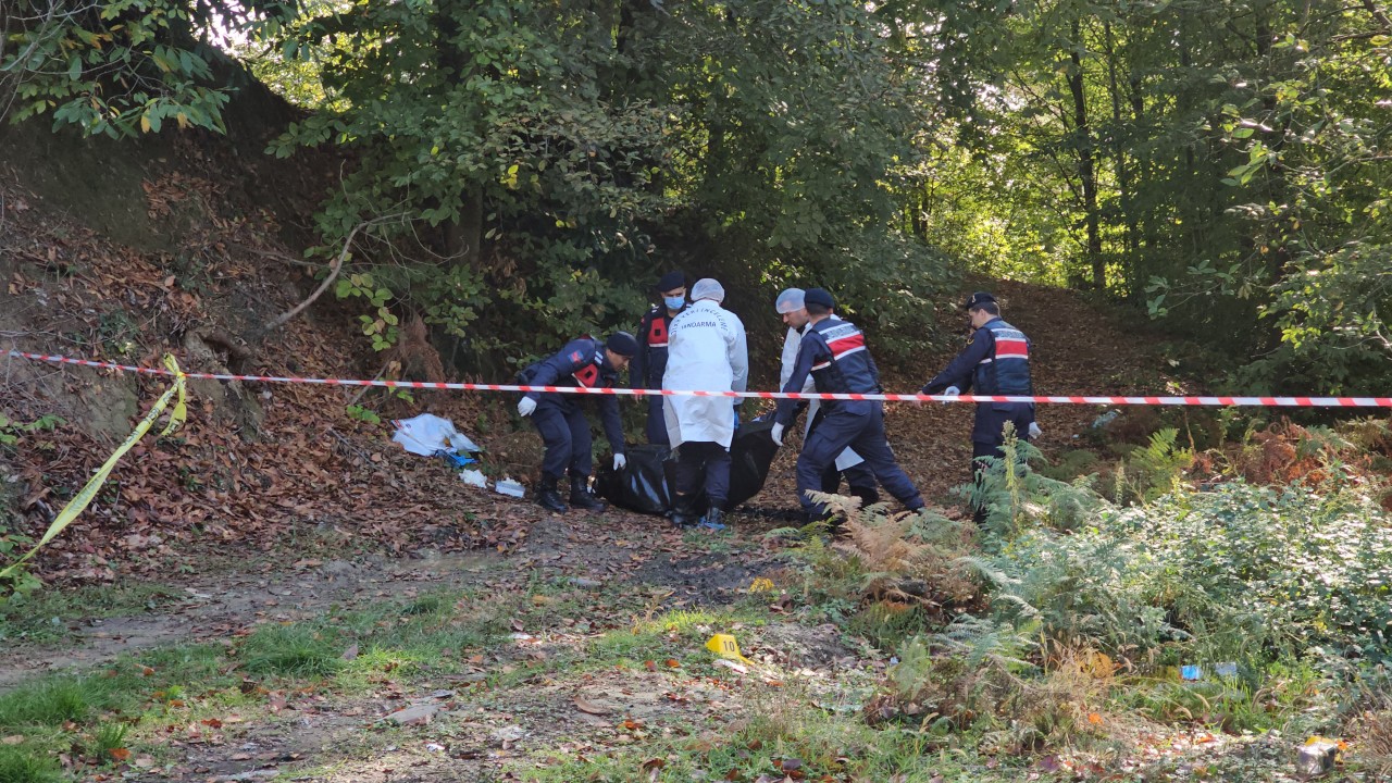 Ormanda benzin dökülerek yanmış cesedi bulundu!  Kimliği tespit edildi: 6 gözaltı