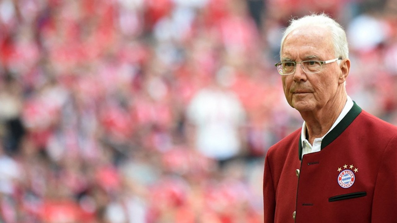 Alman futbol efsanesi Franz Beckenbauer yaşamını yitirdi | Franz Beckenbauer kimdir? Hangi takımlarda oynadı?