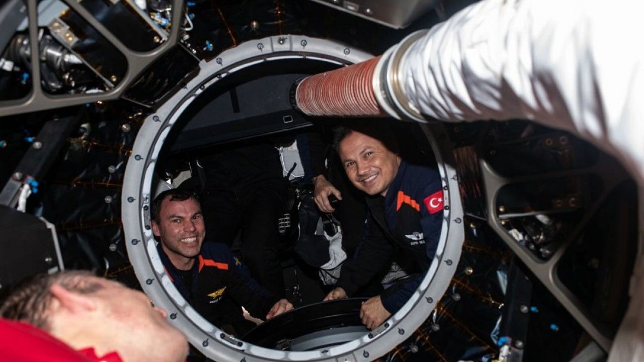 İlk Türk astronot Gezeravcı uzaydan fotoğraf paylaştı