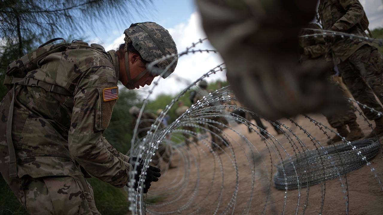 ABD’de Biden yönetimi ile Teksas Valisi arasındaki “sınır güvenliği“ tartışması büyüyor