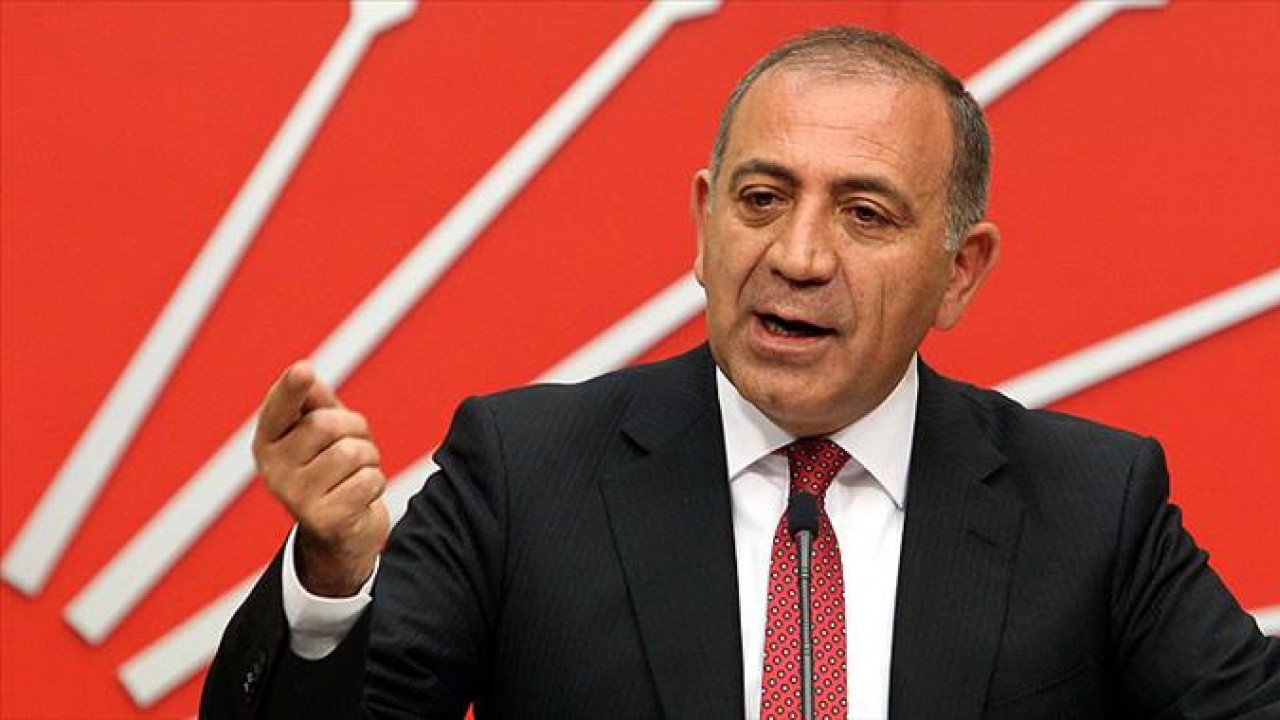 CHP’li Gürsel Tekin partisinden istifa etti