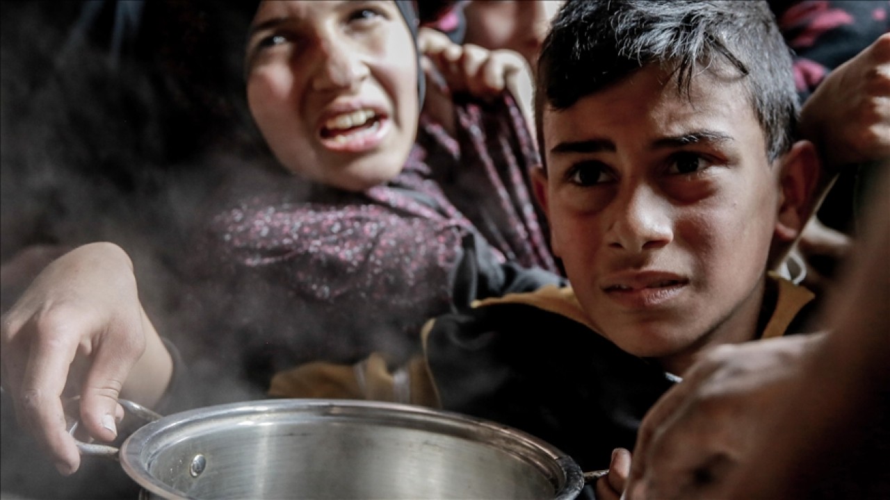 Gazze’de açlık ve susuzluk had safhada