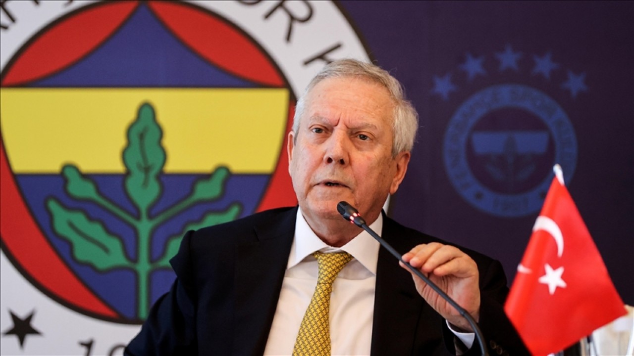 Fenerbahçe Kulübünün eski başkanı Aziz Yıldırım'dan başkan adaylığı açıklaması