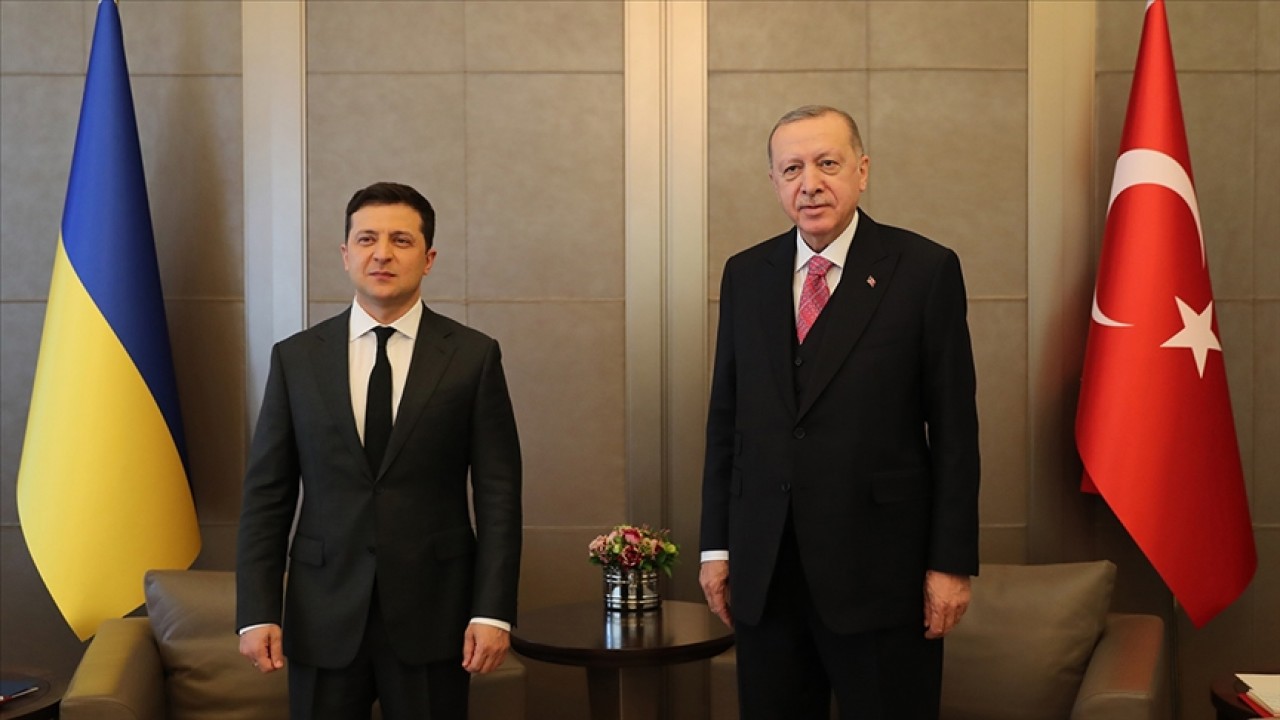 Ukrayna Devlet Başkanı Zelenskiy yarın Türkiye’ye geliyor