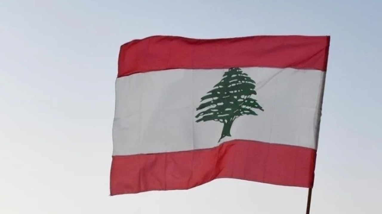 Lübnan hava sahasını kapattığını duyurdu