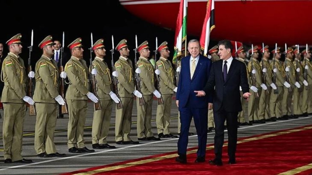 Cumhurbaşkanı Erdoğan Erbil'de törenle karşılandı