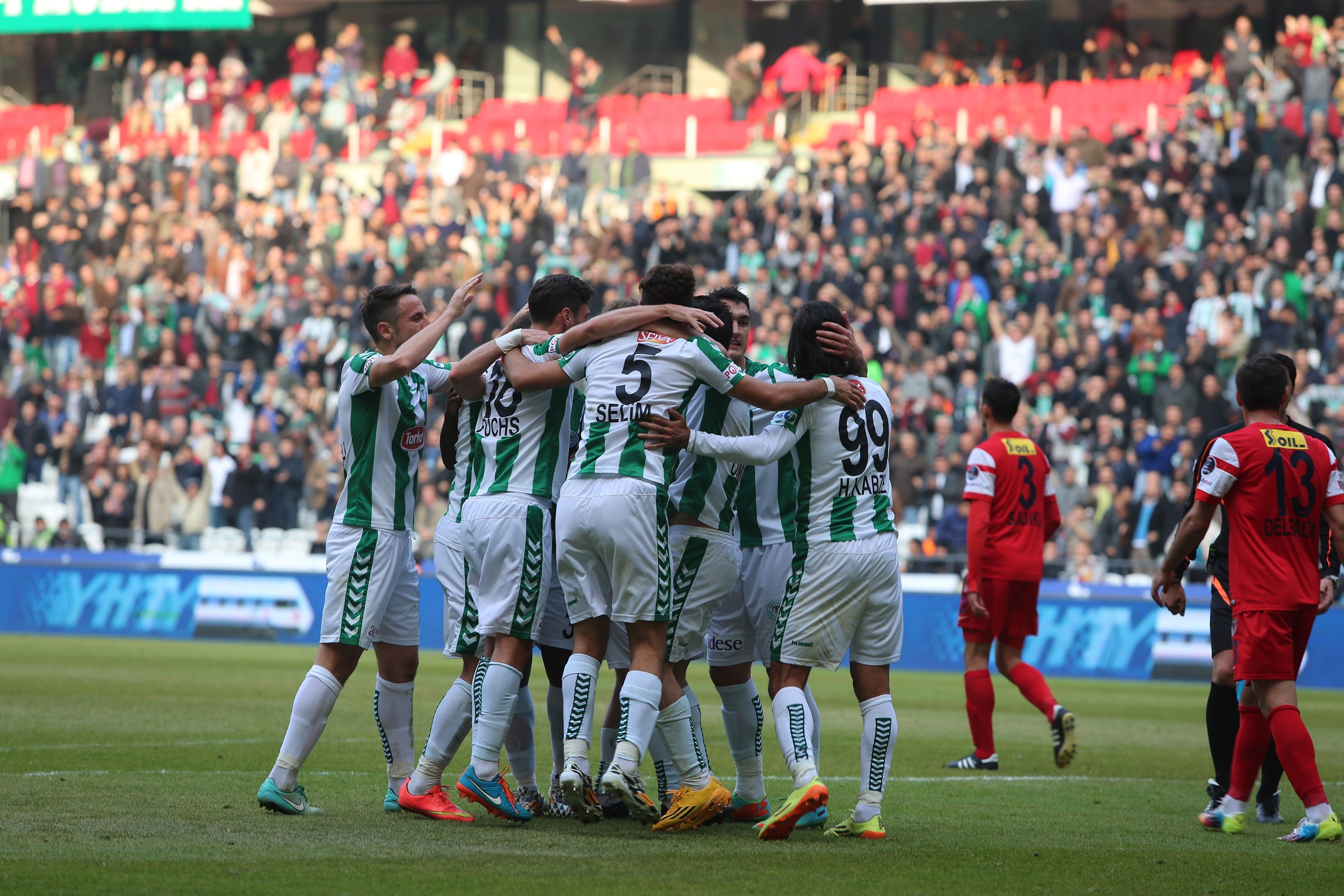 Коньяспор анкарагюджю. Коньяспор фото футболиста. Konyaspor Fans. Miy.