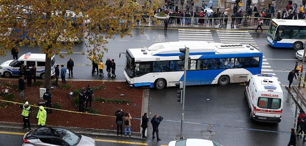 Ankara’da belediye otobüsü yayalara çarptı