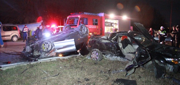 Nişanlı çifti trafik kazası ayırdı