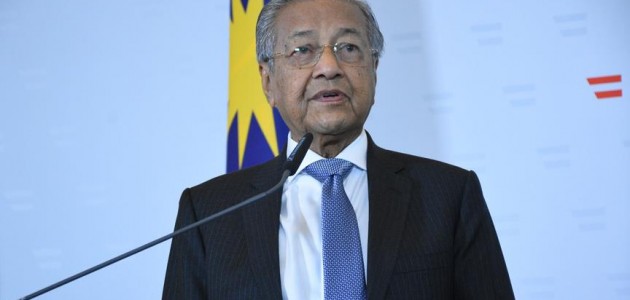 Malezya Başbakanı Mahathir: İsrail insan haklarına karşı çok eylemde bulundu