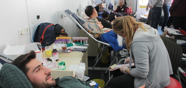 Beyşehir’de kan bağışı kampanyasına yoğun ilgi