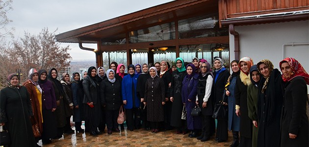 AK Parti Konya Kadın Kollarından motivasyon kahvaltısı!