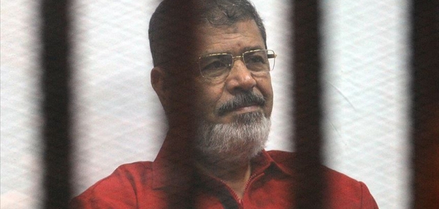 Mursi’nin cenazesine ailesi dışında katılıma izin verilmedi