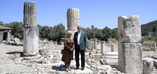 Cumhurbaşkanı Erdoğan Stratonikeia Antik Kenti’ni ziyaret etti