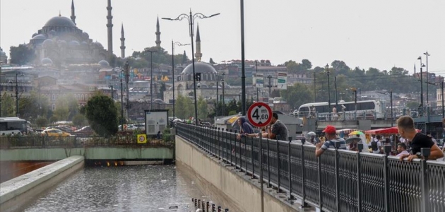 Eminönü’nde su baskınlarına karşı iki terfi hattı