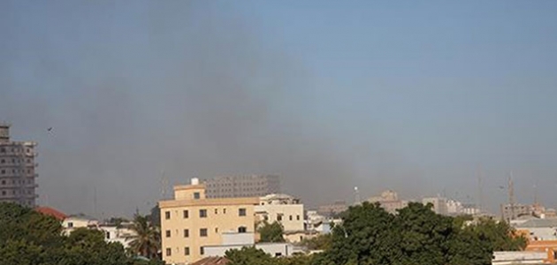  Mogadişu'da şiddetli patlama 