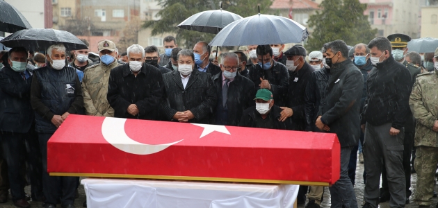 Şehit Uzman Çavuş Hacı Halil Kızılay son yolculuğuna uğurlandı