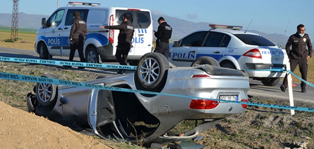 Konya’da otomobil şarampole takla attı: 1 ölü