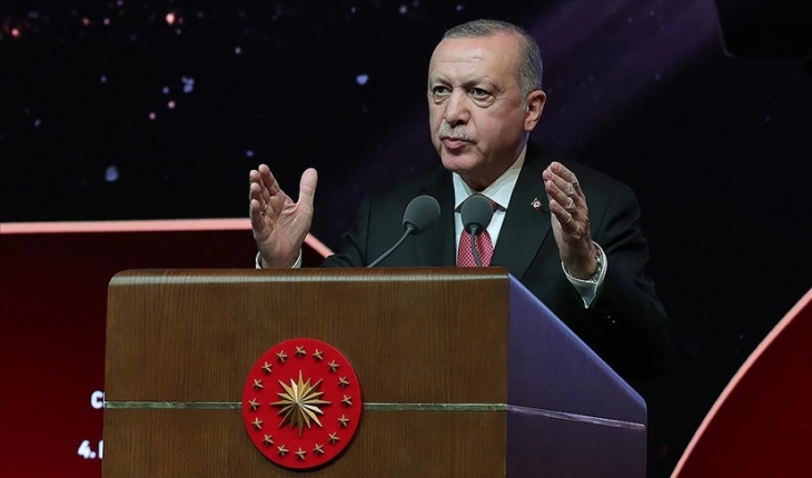 Cumhurbaşkanı Erdoğan: Fikir adamlarımız yeniden diriliş ve yükseliş için bize yol gösteriyor