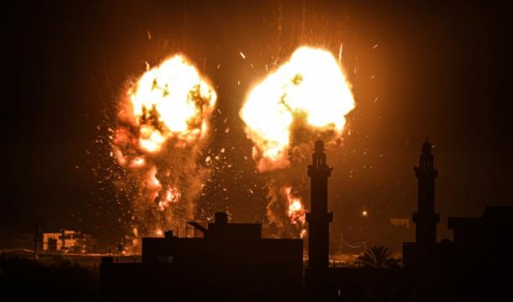 İşgalci İsrail Gazze’ye saldırdı