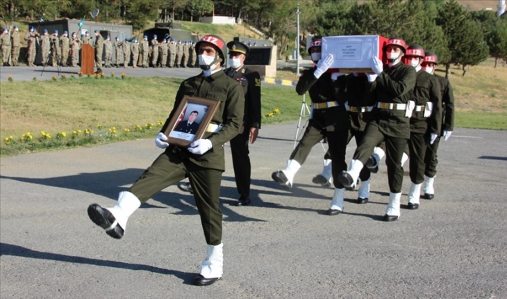 Pençe Harekatı bölgesinde şehit olan askerimiz için tören düzenlendi