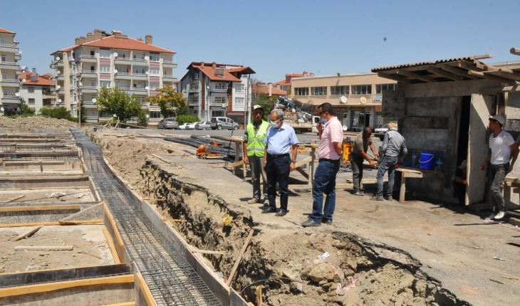 Akşehir Perşembe Pazarının üzeri kapatılıyor