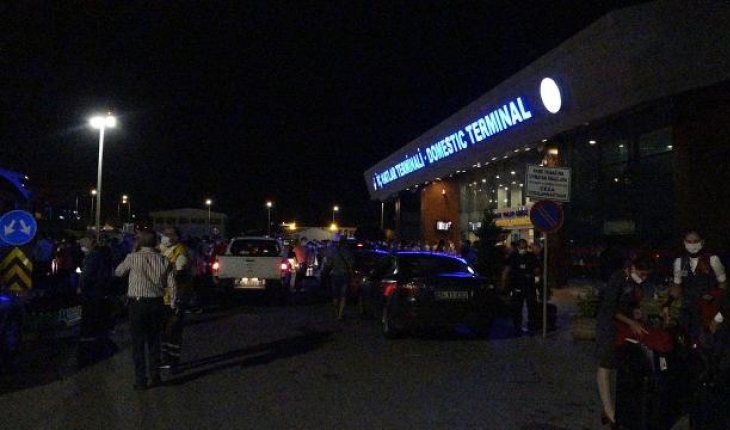 Trabzon Havalimanı’nda pist çatladı, uçuşlar iptal edildi