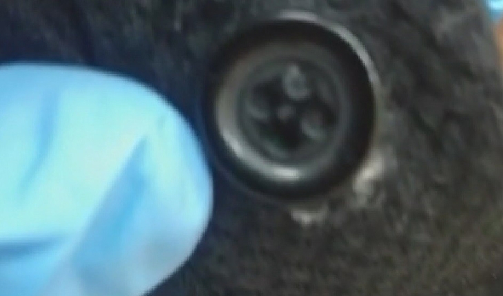 Düğme görünümlü kamera ile ehliyet sınavına girerken yakalandı