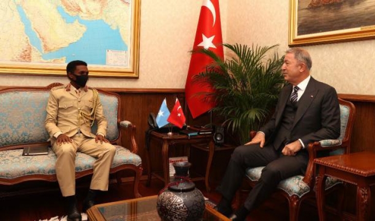 Bakan Akar, Somali Genelkurmay başkanı Rage’yi kabul etti