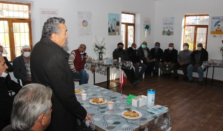 Seydişehir’de ağaçlandırma çalışmasına destek veren mahalle sakinlerine teşekkür plaketi verildi