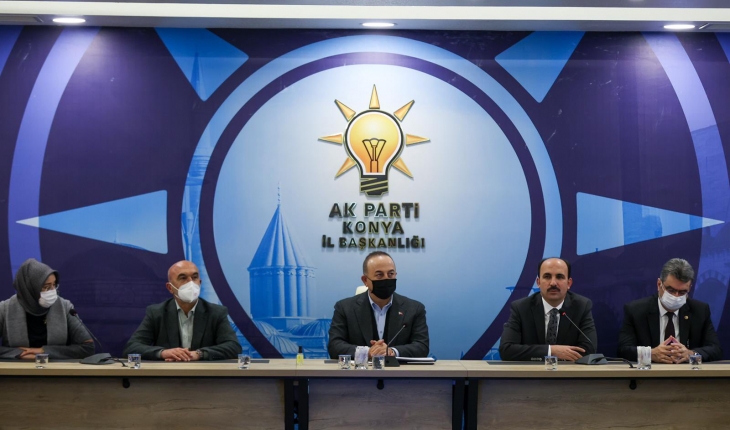 Bakan Çavuşoğlu, AK Parti Konya İl Başkanlığı’nı ziyaret etti
