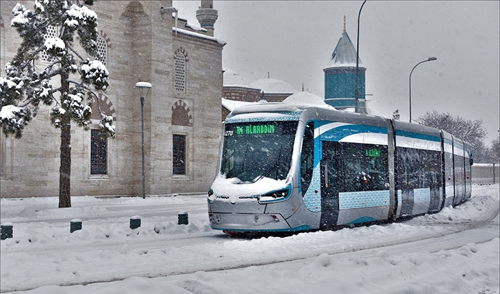 Konya güne “beyaz bereketle” uyandı