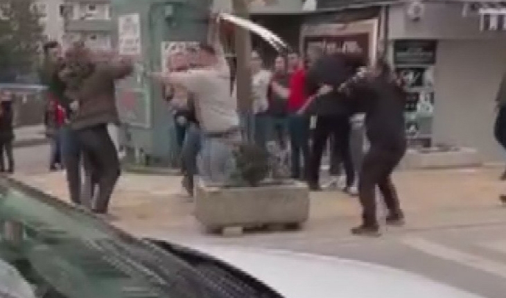 Zonguldak’ta ki kavgada bir kişi Zülfikar kılıcıyla saldırmaya kalktı