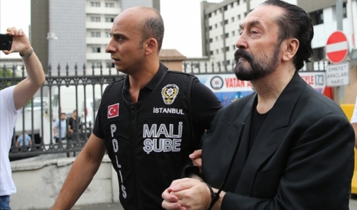 Adnan Oktar davasında karar: Tutukluluk hali devam edecek