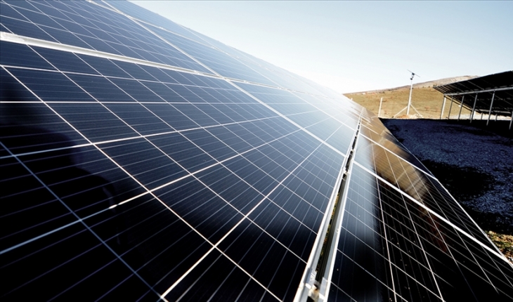 Türkiye'nin güneş enerjisinde kurulu gücü yaklaşık 8 bin megavata ulaştı