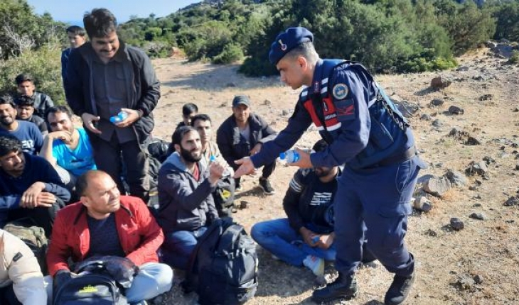 Yasa dışı geçiş hazırlığındaki 118 düzensiz göçmen yakalandı
