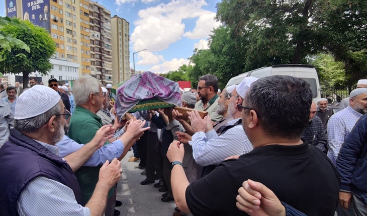 Dr. Hulusi Baybal’ın eşi hayatını kaybetti