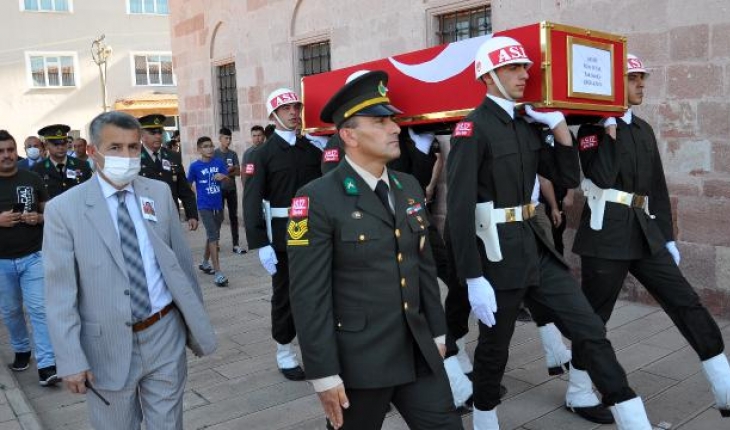 Şehit Mert Otal son yolculuğuna uğurlandı