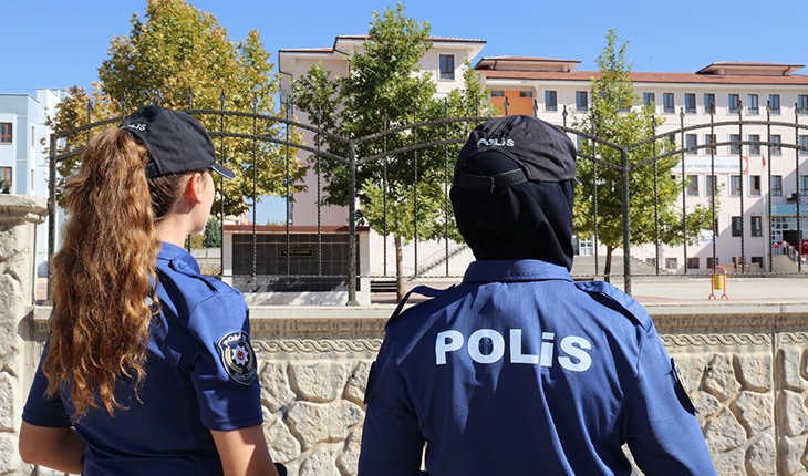Konya’da polis okul çevrelerini 110 ekip, 270 personelle denetliyor