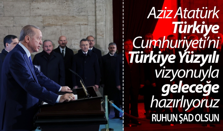 Cumhurbaşkanı Erdoğan, Anıtkabir Özel Defteri’ni imzaladı