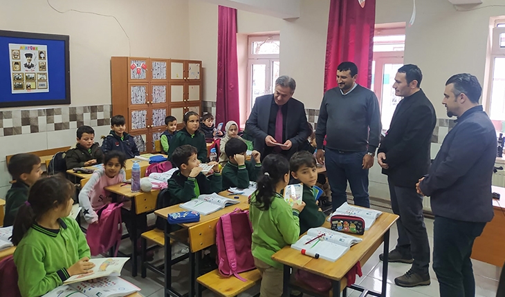 İl Milli Eğitim Müdürü Murat Yiğit Derbent’i ziyaret etti.